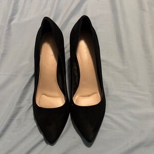 Kelly & Katie Elegant Black Heels